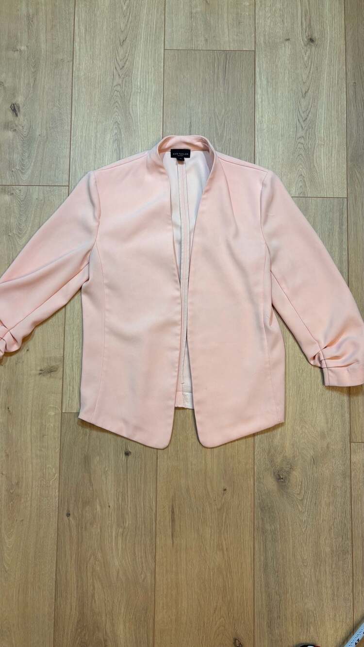 Ann Taylor Open Front Blazer Pink Ruched Sleeve